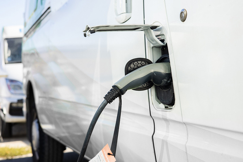 How Hydrogen Fuel Cells are Transforming EV Charging Infrastructure